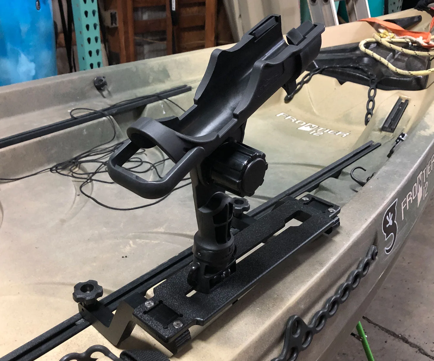 YakGadget QuickTrack™ NuCanoe 2 YakGadget QuickTrack™ NuCanoe