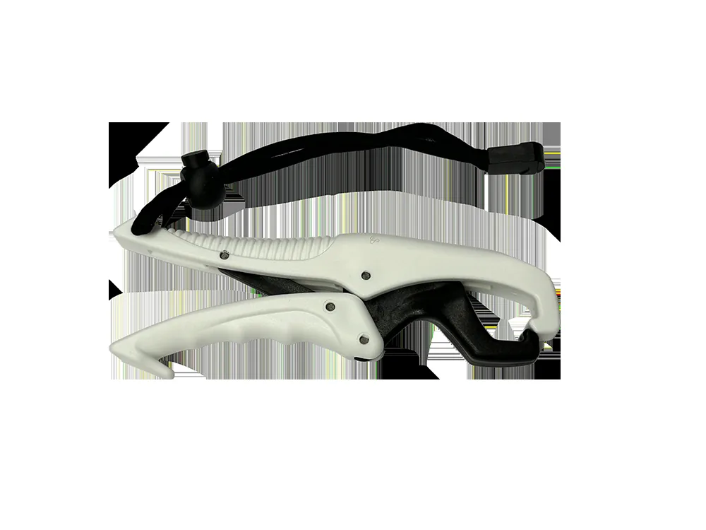 YakGadget TuffGrips Floating Fish Gripper 4 YakGadget TuffGrips Floating Fish Gripper