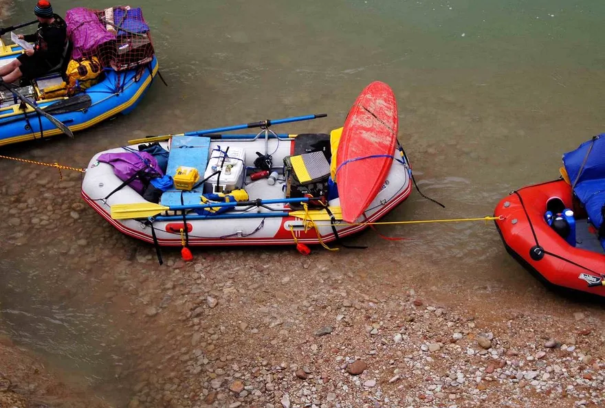 13' Whitewater Inflatable Rafts AMR385 4 13' Whitewater Inflatable Rafts AMR385