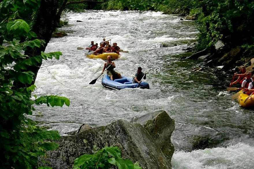 9.6' River Inflatable Rafts RD290 3 9.6' River Inflatable Rafts RD290